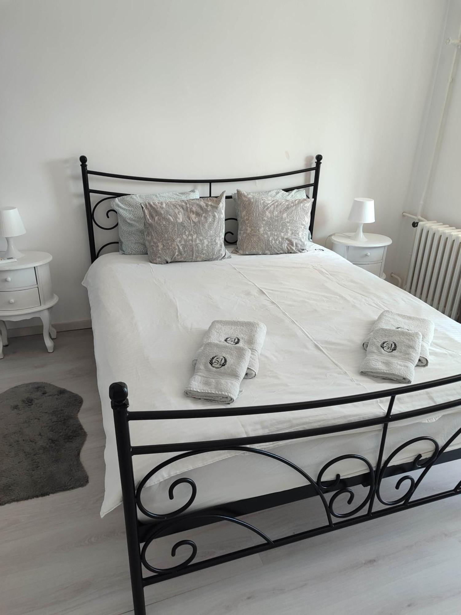 Apartment 51 - Bright, Spacious, Lux 1 Bedroom In The City Center - Stari Grad Beograd Eksteriør billede